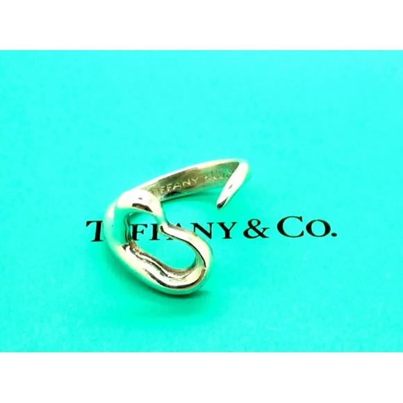 Tiffany & Co ring - Picture 2 of 2